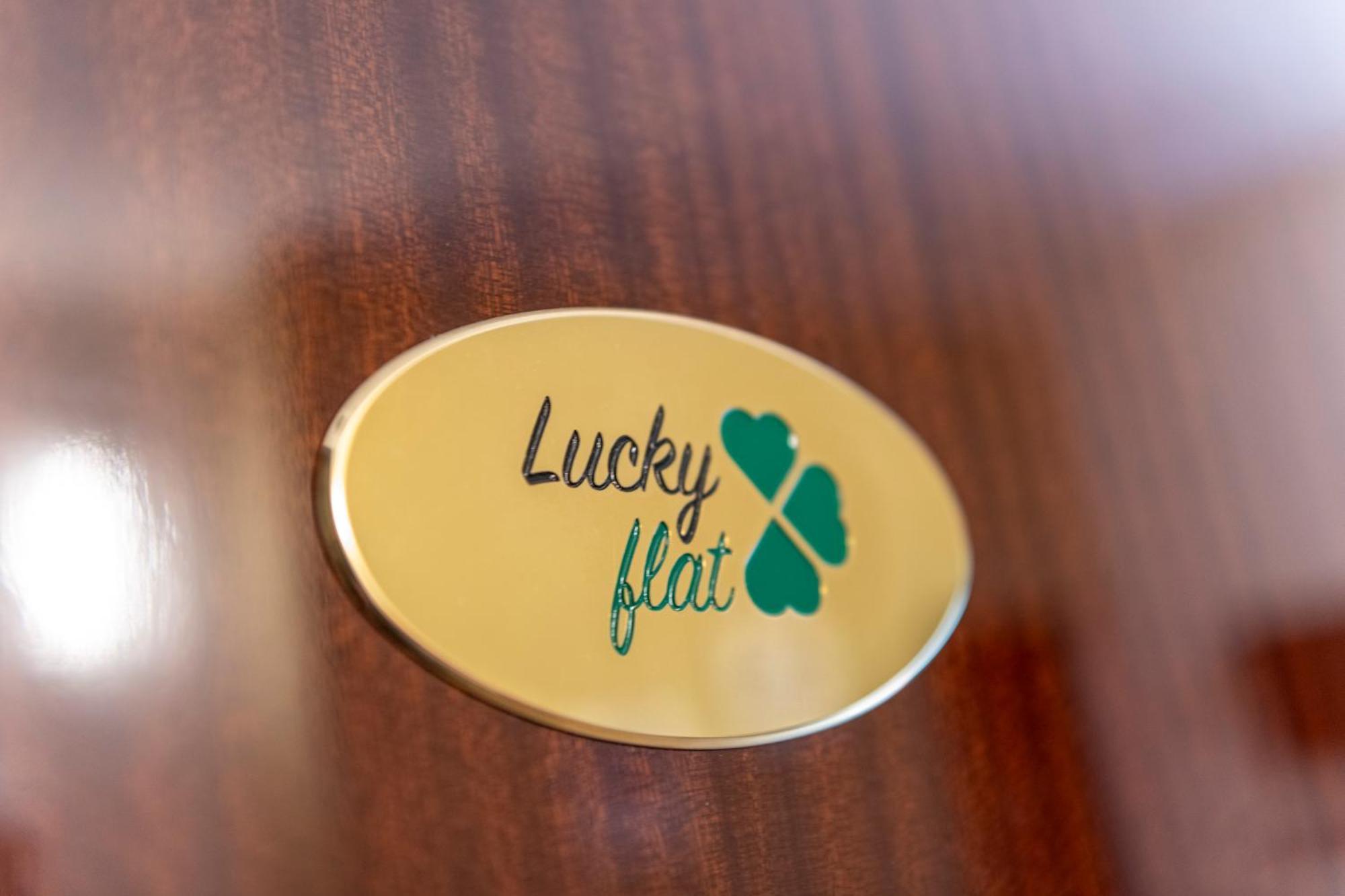 Apartamento Lucky Flat, Un Momento Di Relax. Milán Exterior foto